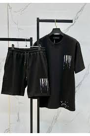 Amiri T-shirt and pants